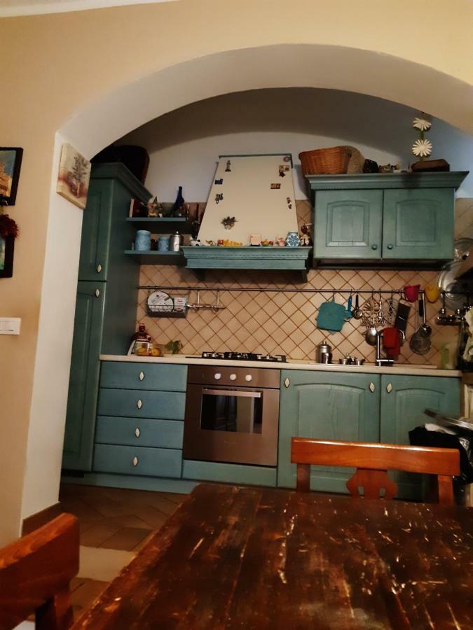 B&B La Casa Di Alice Foligno Exteriér fotografie